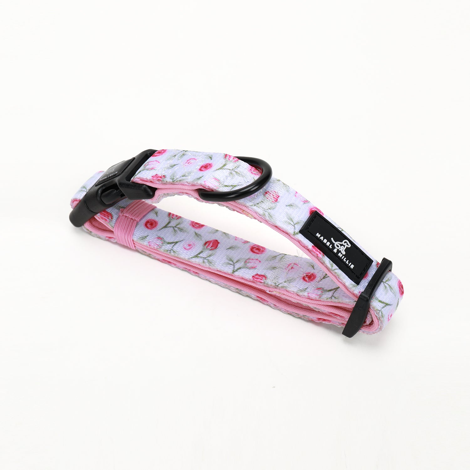 Flora dog collar in white with soft pink pastel roses 